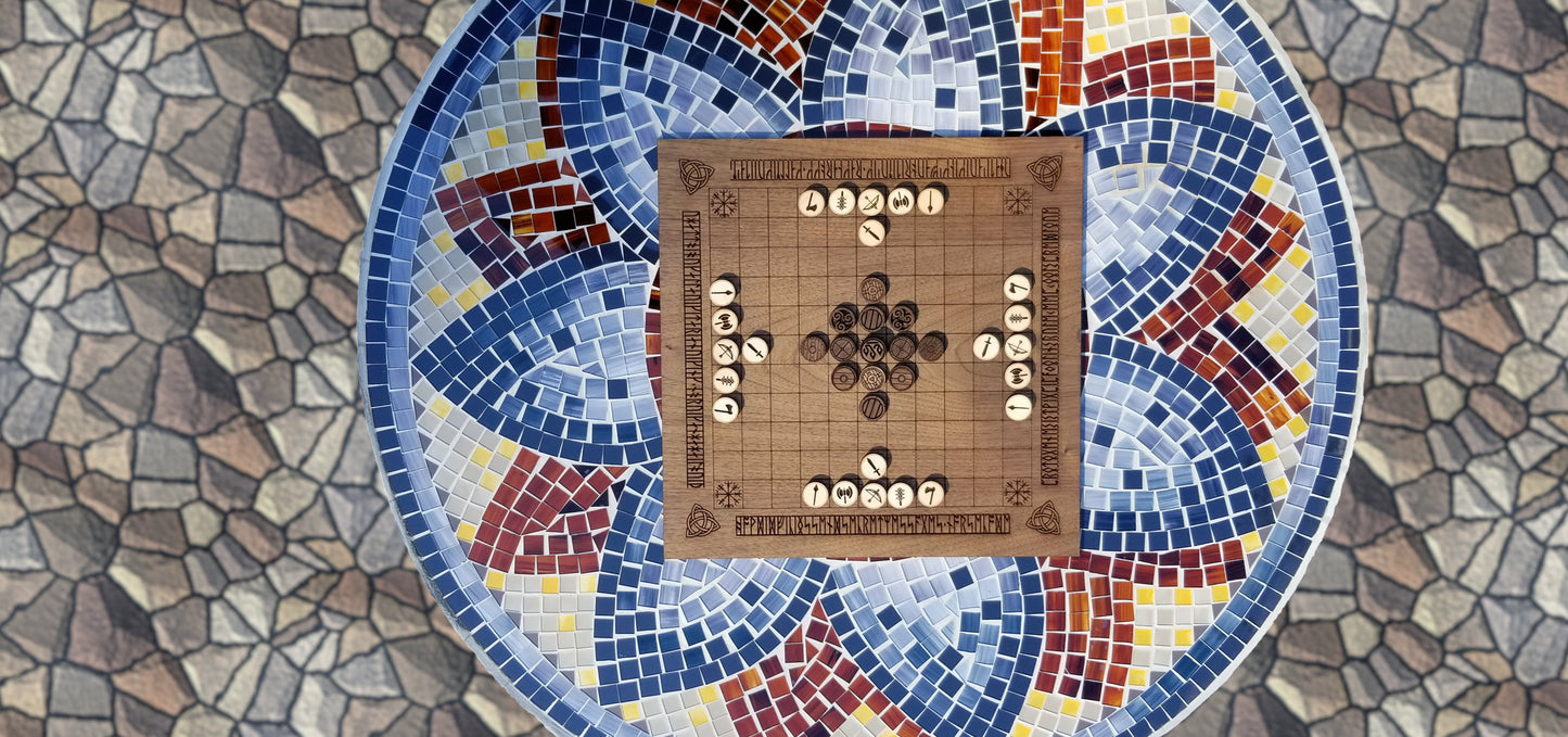 Viking Chess: Hnefatafl (King's Table) 11x11