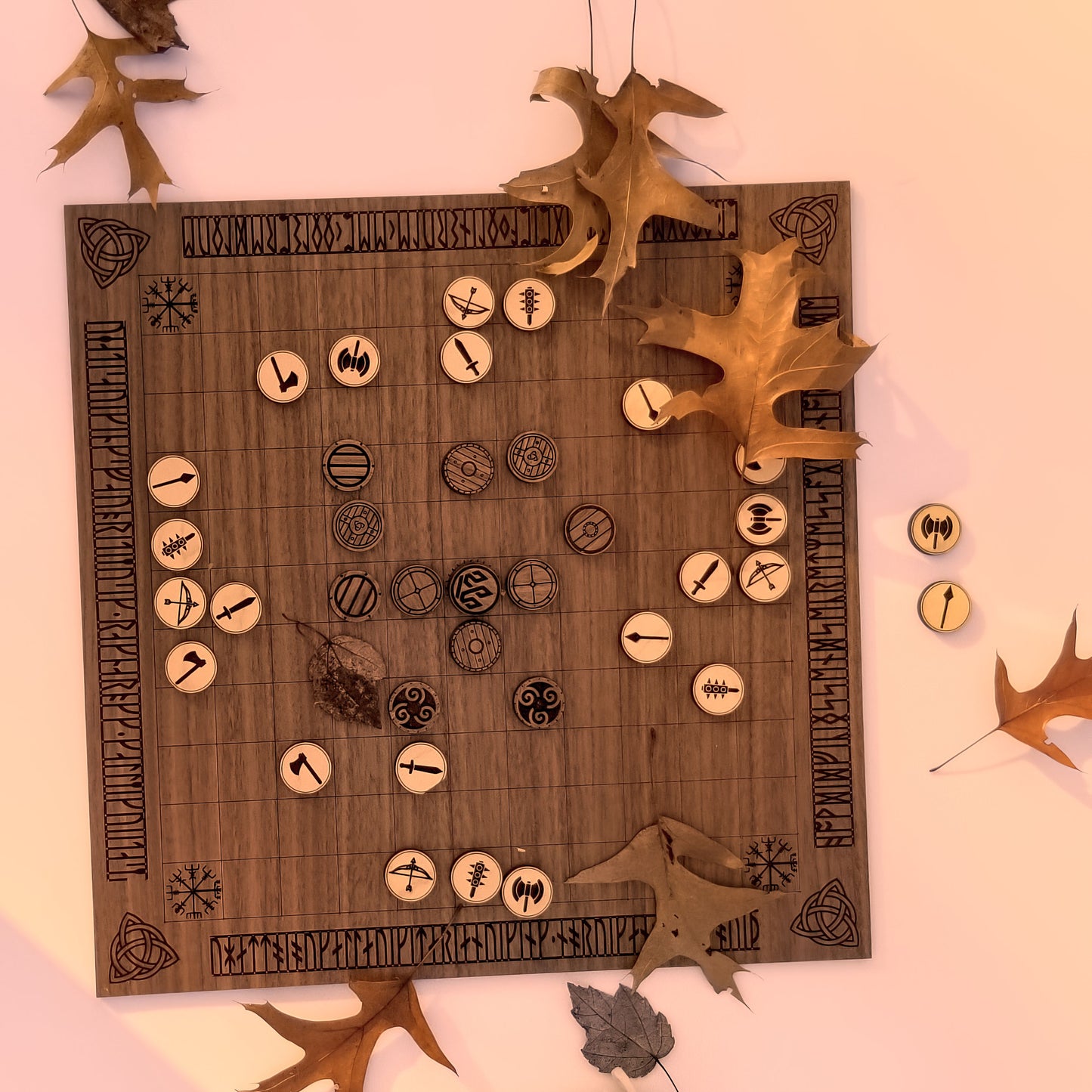 Viking Chess: Hnefatafl (King's Table) 11x11